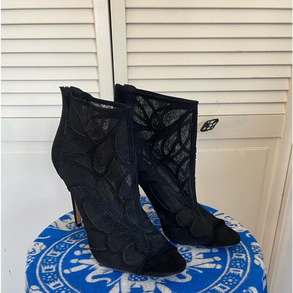 Aldo Stiletto Black Lace Ankle Boot Peep Toe - Picture 1 of 9